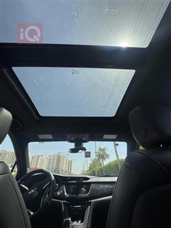 کادیلاک XT6